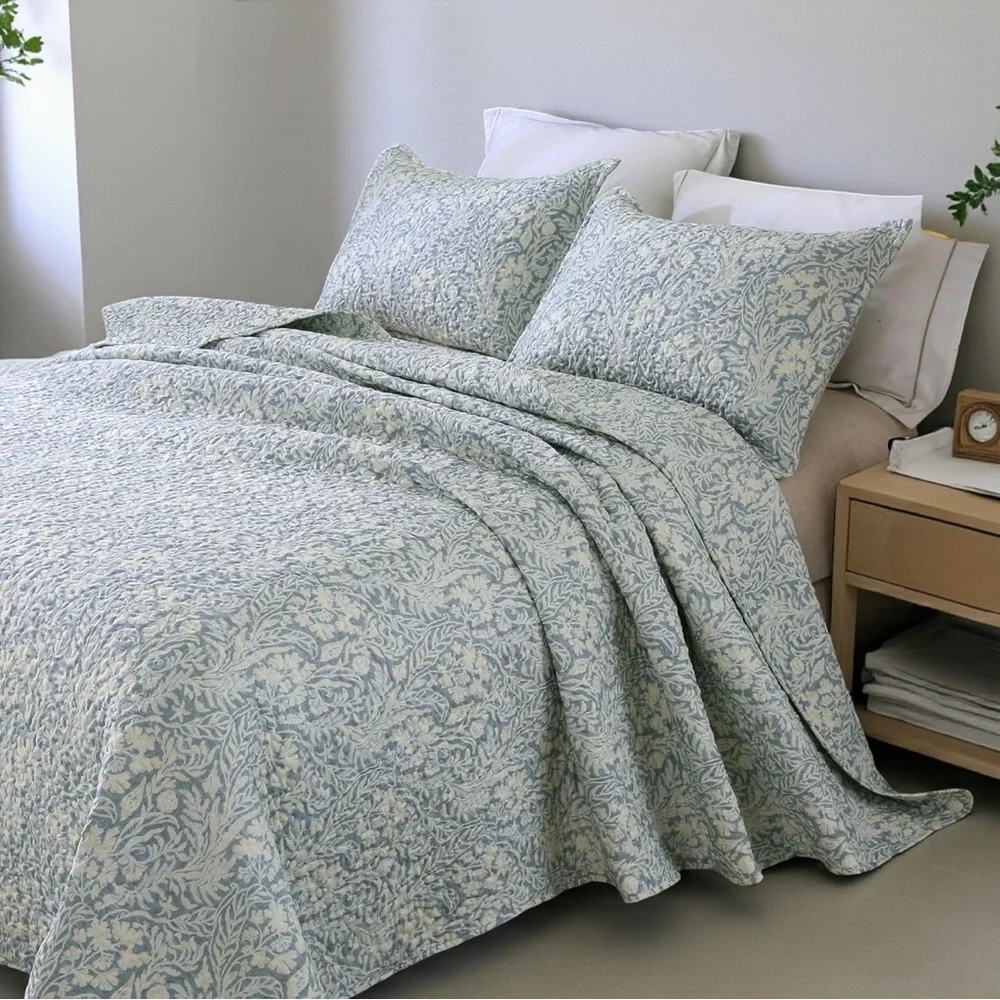 NEW West Elm Blue Botanical Boho Print Queen / King Bedding Quilt & Sham Set